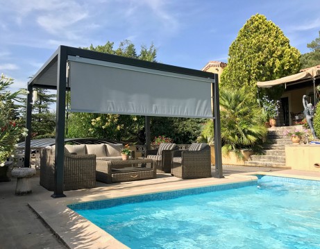 Pergola bioclimatique : le nouvel espace de vie en vogue Pergola bioclimatique piscine
